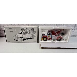 *BRAND NEW* First Gear Diecast 1955 Diamond-t Tow Truck Shell 1st 1:34